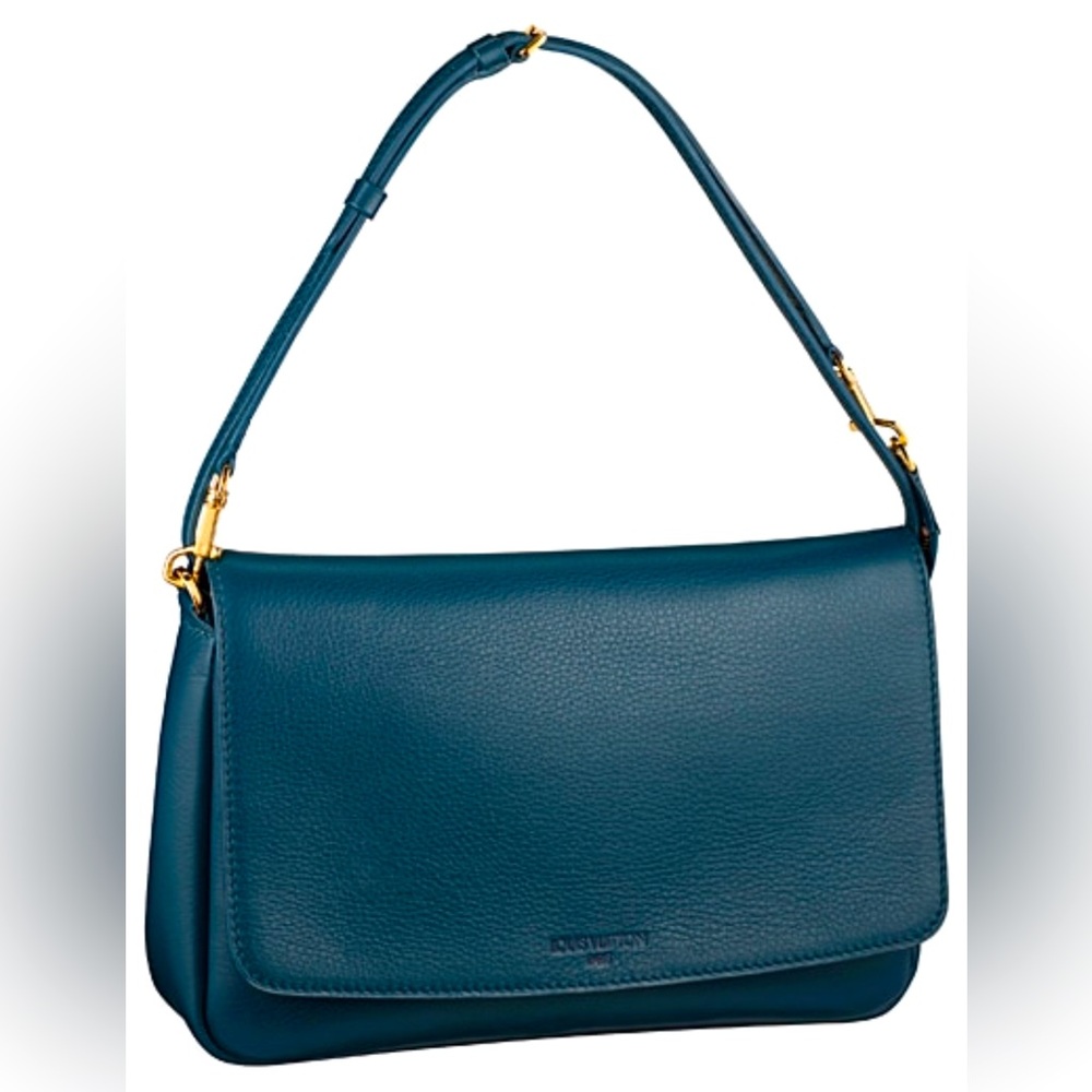 Louis Vuitton Essential Cuir Boheme Bleu Pochette from Cruise 2014 collection